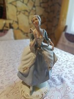 Royal Dux legyezős hölgy figura