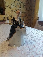Kék ruhás porcelán balerina