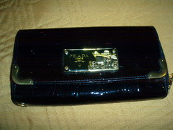Vintage PRADA női lakkbőr pénztárca