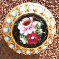 Vintage brooch - flower with gemstone