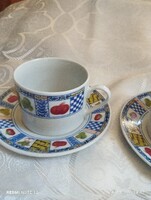 Gyümölcsös csésze