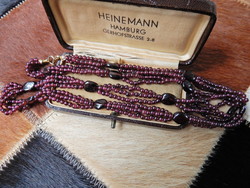 Régi gránát gyöngysor aranyozott kapoccsal