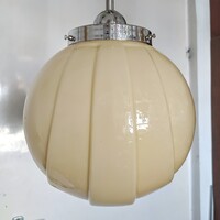 Art deco - Streamline nikkelezett mennyezeti lámpa felújítva - különleges formájú vajszínű búra