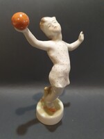 Zsolnay labdázó kislány figura