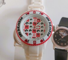 (K) One Direction (Citizen) quartz karóra