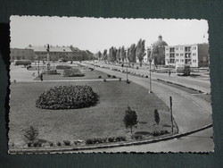 Képeslap,Székesfehérvár,Béke tér,park,kút,szobor,autóbusz látkép,részletek, 1960-