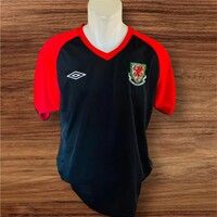 WALES UMBRO VINTAGE FUTBALL MEZ L 3DB INGYEN POSTA