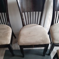 Beautiful, sturdy high-quality solid wood chair with velvet upholstery 80x80cm table included