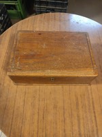 Fából készült doboz