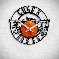 Guns And Roses – bakelit falióra