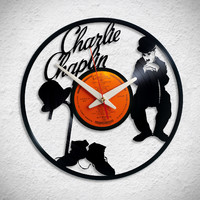 Charlie Chaplin – bakelit falióra
