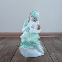 Régi Herendi porcelán anya