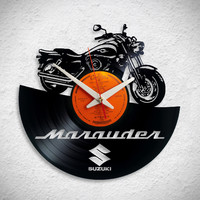 Suzuki Marauder – bakelit falióra