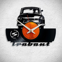 Trabant 601 – bakelit falióra