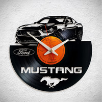 Ford Mustang 2015 – bakelit falióra