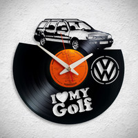 VW Golf kombi No2 – bakelit falióra