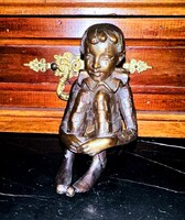 Kutas László (1936-2023) Kuporgó bohóc(bronz kisplasztika)