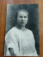 Régi fotó,  női porté, mérete: 13,5 cm x 10 cm, 1924