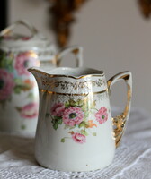 Szecessziós, gyönyörű, dús, mákvirág dekoros, önmagában is mintás porcelán kiöntő