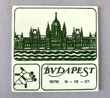 BUDAPEST 1976 CSELCSÁNG JUDO VERSENY EMLÉK TÁRGY PARLAMENT ÉS DUNA DÍSZÍTÉSŰ MÁZAS KERÁMIA CSEMPE KÉ