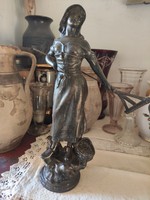 Részletgazdag nagyméretű bronzirozott spiáter arató női szobor stílus szecesszió / vintage