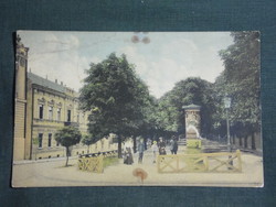 Képeslap, Pécs, Sétatér,jobbra KIOSZK, hirdetőoszlop,reklám plakát,Divald és Monostory Bp. kad,1911-
