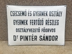 Csecsemő és gyermek osztály - domború zománctábla (zománc tábla)