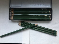 12db Faber Castell 2H Ceruza Fém Dobozban !!! ÚJ !!!
