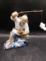 Halász szobor, régi kinai mázas kerámia, 14 cm-es. 3056b