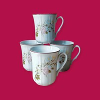 Arpo porcelán bögre