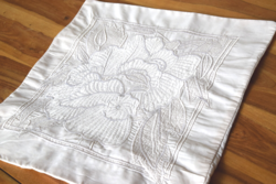 Régi hímzett kispárna huzat párnahuzat párna huzat orchidea minta 40 x 37