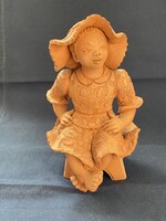 Illár Erzsébet terrakotta szobor, figura
