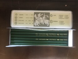 NOS !!! ÚJ !!! 12db Faber Castell 9101 Kemény Másoló Ceruza Eredeti Fém Doboz !!!
