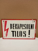 Festett, lemez tábla