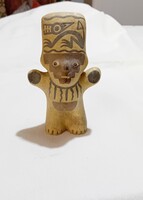 Perui kerámia figura