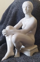 PÁTZAY PÁL Ülő női akt porcelán szobor Hibátlan, garancia!!!!!!!