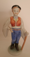 Herendi favágó legény. fokossal porcelán figura