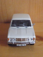 Polski Fiat 125 P modell - 1:43 -