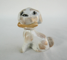 Aquincumi porcelán bólogató kutya