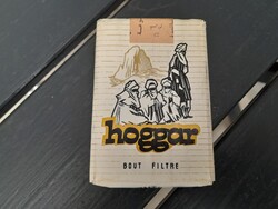 Bontatlan puha dobozos retro cigaretta