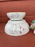Pogácsástál Gyönyörű Zsolnay virágos porcelán  pogácsás tál pörköltes levesestál nosztalgia darab