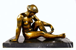Ferenc Simon (1922-2015) seated nude