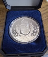 925 ezüst emlékérme 33 g ritka Magyar Köztársaság Gyermek-és Sportminisztérium 2004