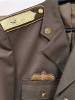 Rendszerváltás utáni Katonai őrnagyi egyenruha gépjármű vezetői állományjelzővel a Technikai Főnöké