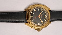 Vostok mechanikus karóra
