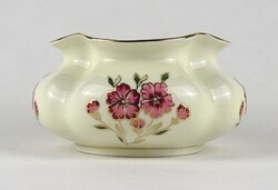 1U074 Vajszínű gerezdes Zsolnay porcelán váza
