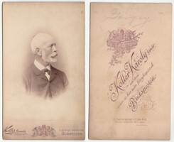 Koller tanár utódai: Görgei Artúr honvédtábornok fényképe, 1890