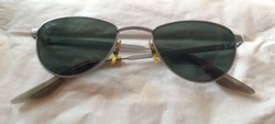 EREDETI RAY-BAN UNISEX NAPSZEMÜVEG. W2194