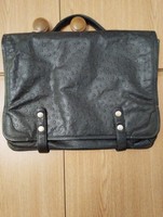 Fekete struccbőr unisex aktatáska
