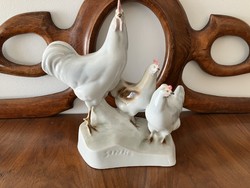 ZSOLNAY PORCELÁN BAROMFIUDVAR, SINKÓ ANDRÁS TERVEZÉSE